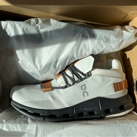 ON Running Couldnova Women Shoes Size 8.5 White Pecan - Picture 6 of 13